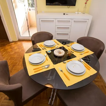 Biograd Seaside Apartman